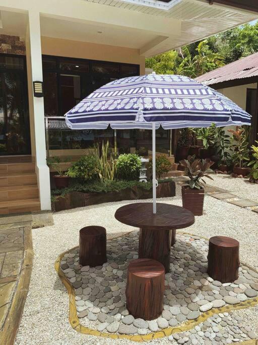 Beach Getaway Studio Villa In Lobo ภายนอก รูปภาพ