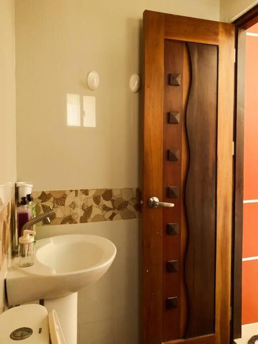 Beach Getaway Studio Villa In Lobo ภายนอก รูปภาพ