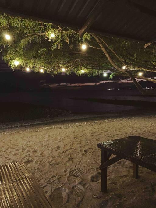 Beach Getaway Studio Villa In Lobo ภายนอก รูปภาพ